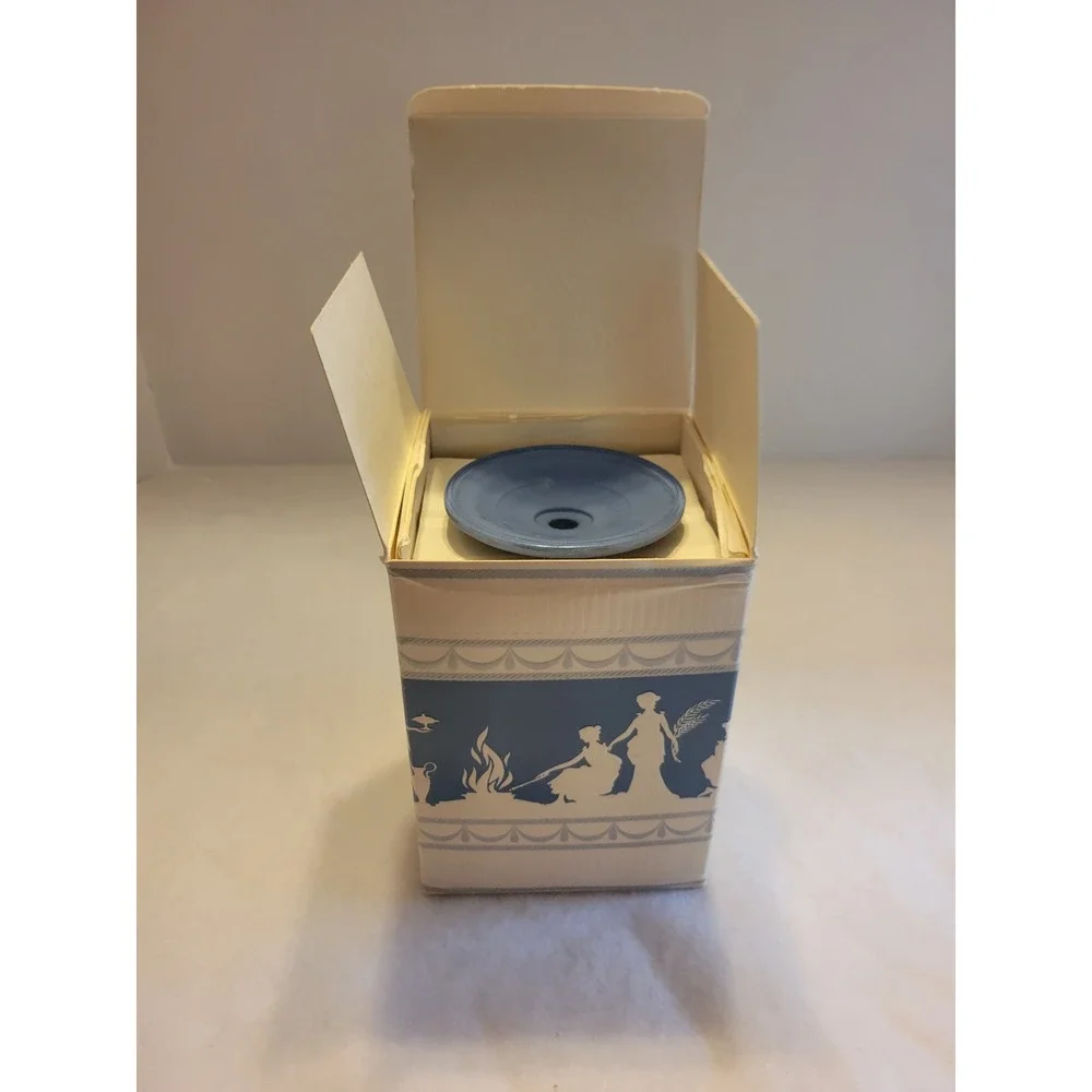 1970s VTG Avon‎ Avonshire Grecian Blue Candle Holder Wedgwood Style Blue w/ Box